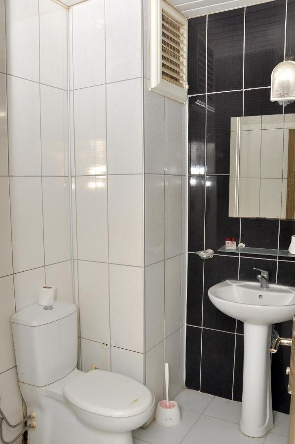 Cemre Otel アンタルヤ エクステリア 写真